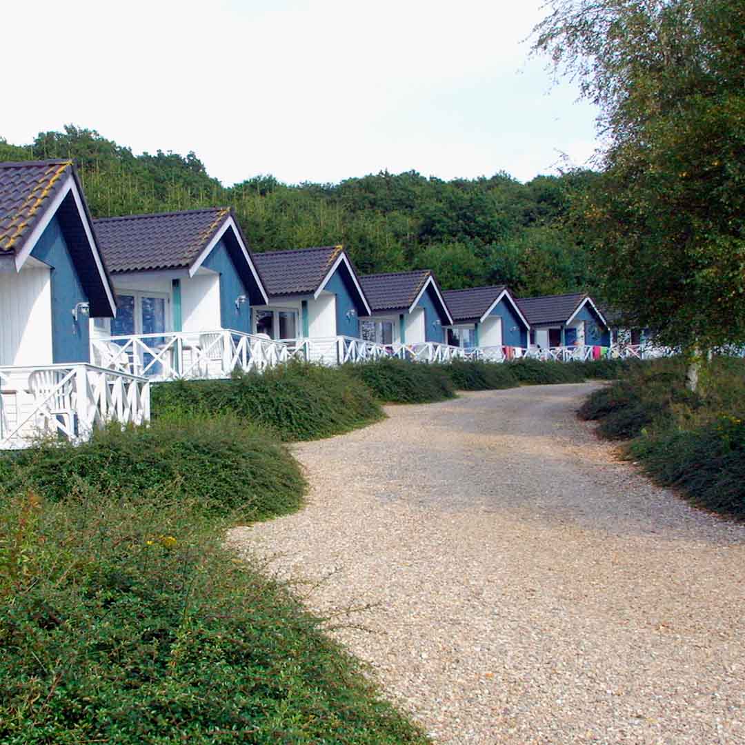 Riis FerieparkBoende inkl. inträde till Givskud Zoo och Legoland® Billund Park. Pris fr. 4.368:-/2 vuxna och 2 barn