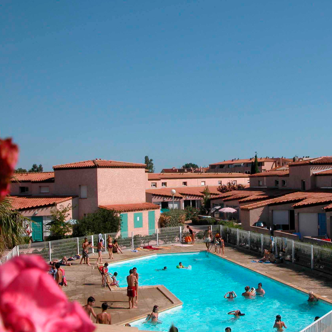 Lagrange Vacances Les Jardins de NeptuneSt. Cyprien, Frankrig
Fr. 3 145 kr
inkl. hotell &amp; 7 netter, 2 voksne
